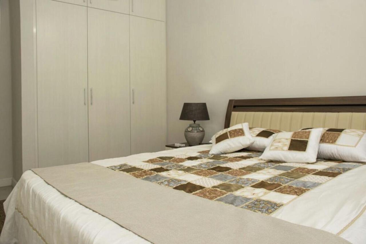 Luxury Modern 2-Bed Apartment Pereybere 그란데 바이예 외부 사진